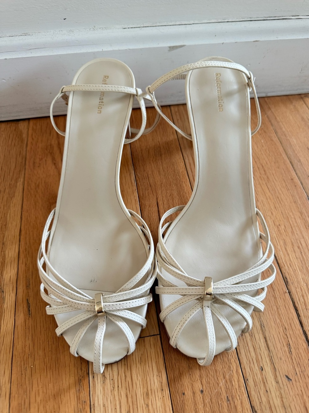Reformation Ivory Strappy Heeled Sandals Size 10 Minimal Bridal Wedding Party
